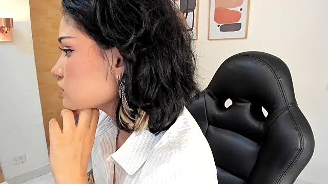 renee_shelby_ – Naživo XXX chat