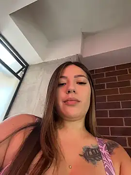 Sala de chat en directo de Latina_vanessa