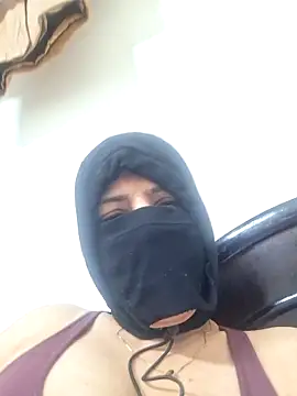 Chat ao vivo de Rahaf11