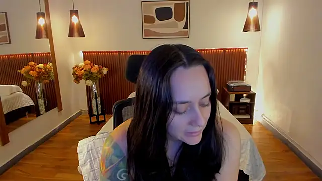 KatherineBond live-chat rom