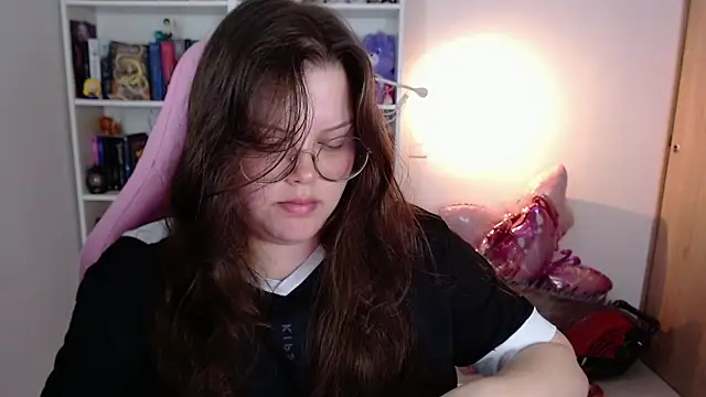 Živá chatovací místnost Gabiwaifu