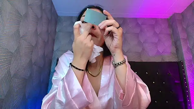 Chat soba uživo modela AnnaliOlsenX
