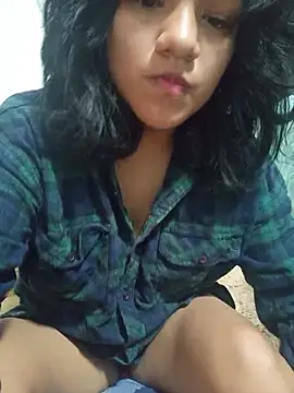sivi22 Adlı Modelin Canlı Sohbet Odası