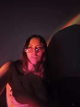 חדר צ'אט בשידור חי של Megan_Konig
