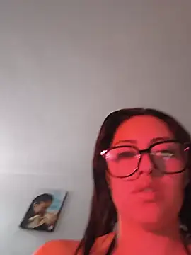 Megan_Konig: онлайн-чат