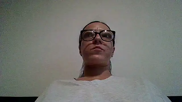 Онлайн чат IzabelllNoir