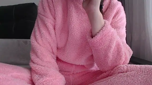 _JustmeHere_ Cameră chat live