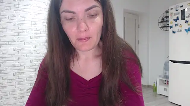 _JustmeHere_ Cameră chat live