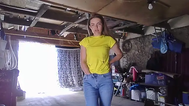 Živá chatovací místnost Isabelitta333