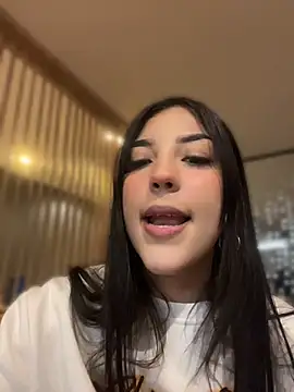 חדר צ'אט בשידור חי של sofiesoft