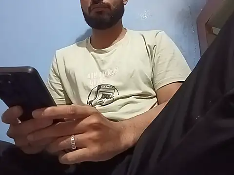 Živá chatovací místnost cuckhair
