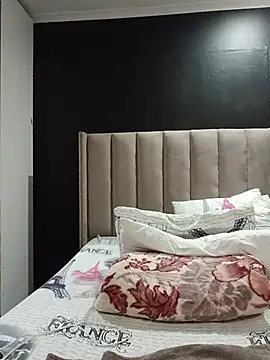 Sala de chat ao vivo de Ms__JOJO