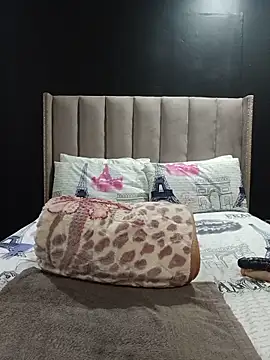 Ms__JOJO Adlı Modelin Canlı Sohbet Odası
