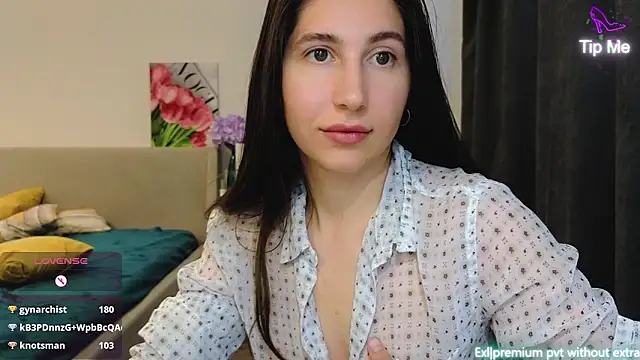 Chat soba uživo modela marrycolins
