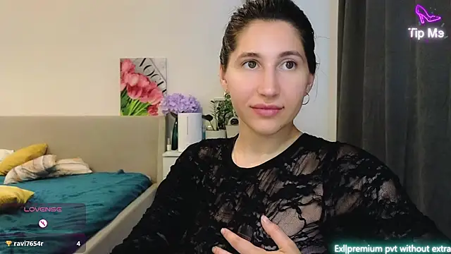 Živá chatovací místnost marrycolins