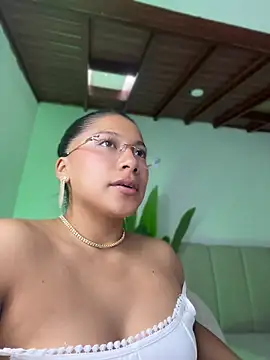 Bilik Sembang Langsung LinnaGardenia