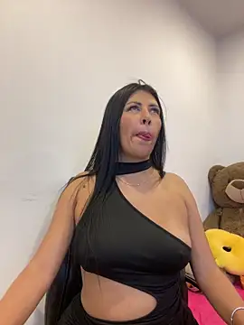 Alanna_atm_ – Naživo chatovacia miestnosť