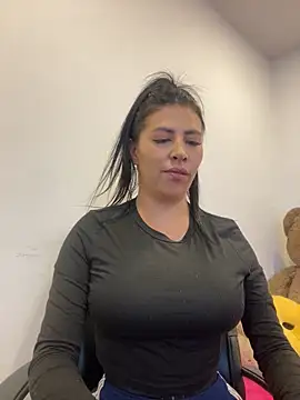 Phòng Chat Trực Tiếp Alanna_atm_