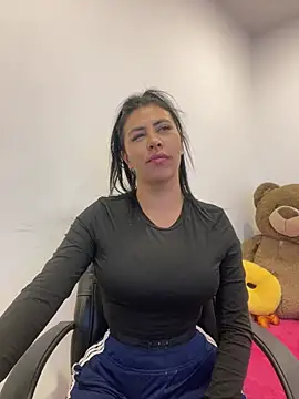 Alanna_atm_n Live chat-huone