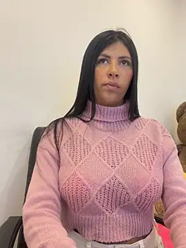 Chat soba uživo modela Alanna_atm_