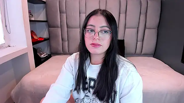 MiaWils_ – Naživo XXX chat