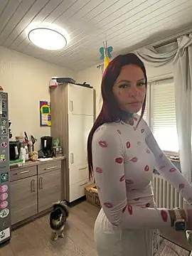 חדר צ'אט בשידור חי של AileenInkOfficial