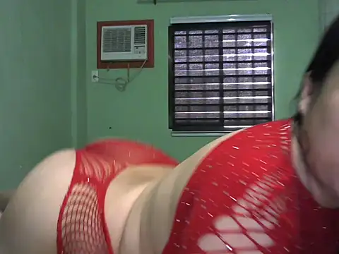 sweetsexysmile's Live Chat Room