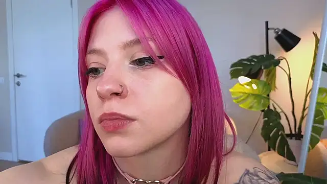 Chat soba uživo modela arielabradberry