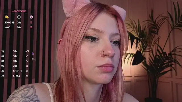 arielabradberry's Live Chat Room