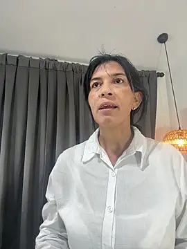 Živá chatovací místnost Angel_Perv