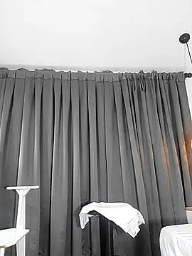 Pokój czatu na żywo – Angel_Perv