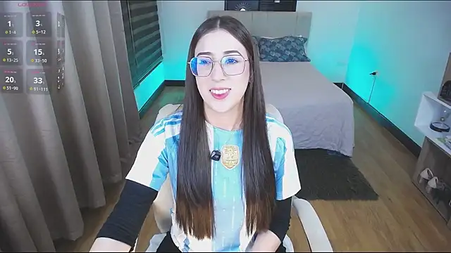 Chat soba uživo modela KittyCute-
