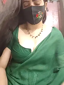 Saanvi-Sen Live Chatraum
