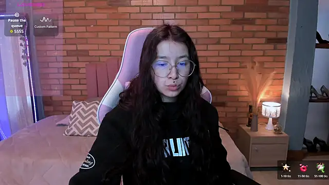Amy_joones чат на живо