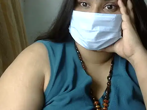 cutelady65's Live Chat Room