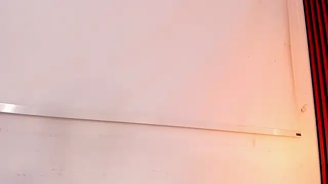 Živá chatovací místnost Julianaa_Castro_