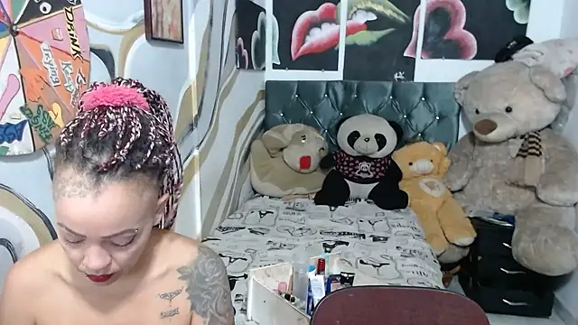 manzanahot9 – live chatrum