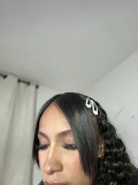 Sala de chat en directo de Miaa_love6969