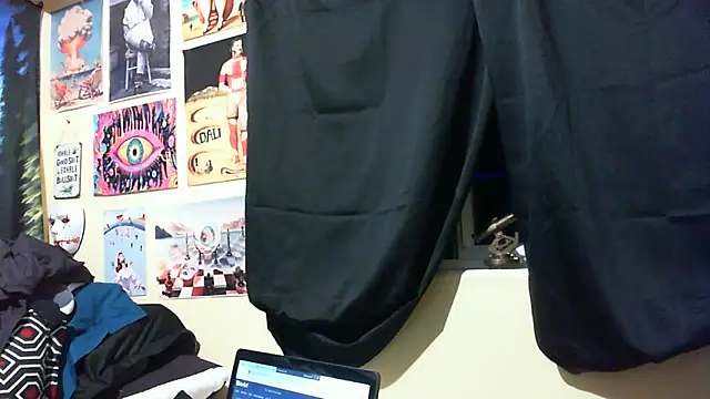 ห้องแชทสดของ Mic_Oxinner