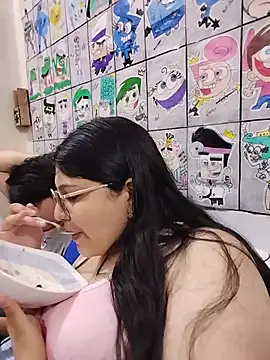 AddisonAndCouple élő chatszobája