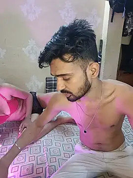 Pokazy przed seks kamerką na żywo – saggy1218
