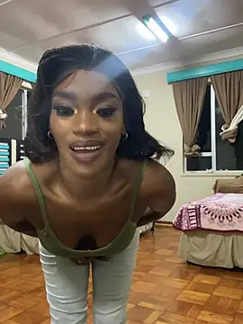 Chat soba uživo modela Amarablackie