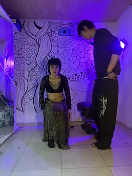 חדר צ'אט בשידור חי של Morgana_X