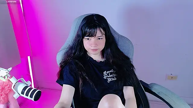 Živá chatovací místnost stephybrown