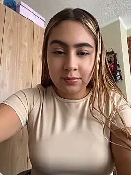 Chat ao vivo de Miabonnett_