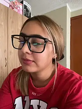 Miabonnett_ Live Chatraum