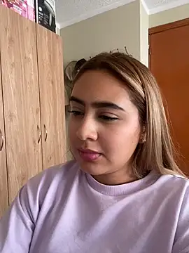 Chat ao vivo de Miabonnett_