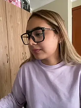 Miabonnett_ – live chatrum