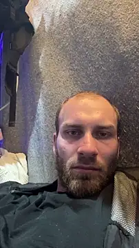 חדר צ'אט בשידור חי של pervy_devil