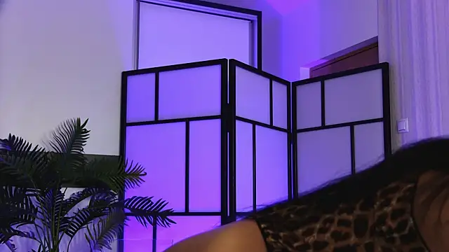 Živá chatovací místnost OnlyXandra